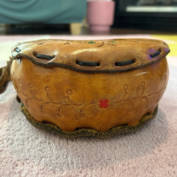 Vtg 70s Tooled Thick Stitch Flower Leather Braided Painted Bohemian Shoulder Bag - Picture 5 of 16